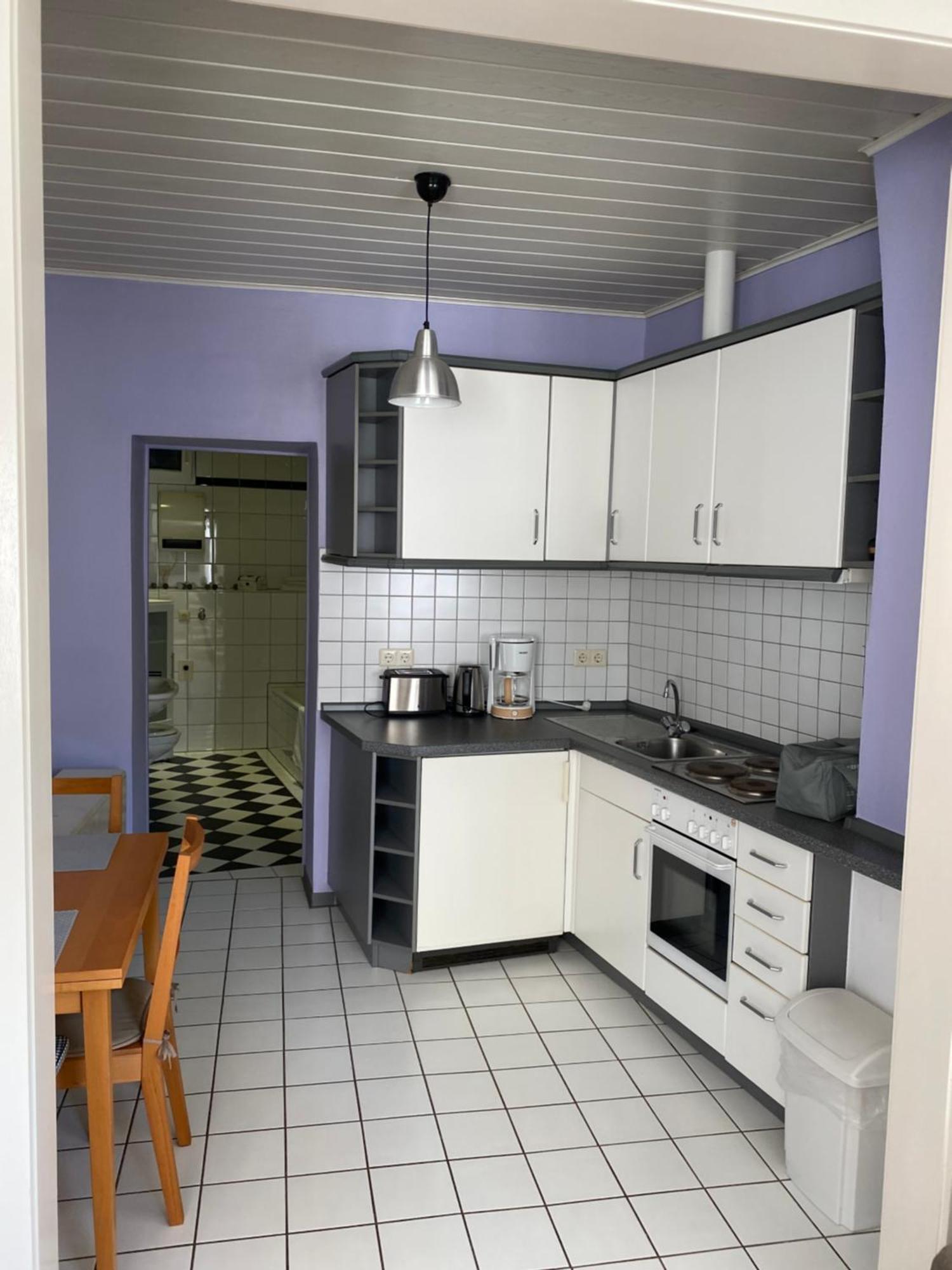 Ferienwohnung Zentral An Der Moselpromenade Zell Exterior foto