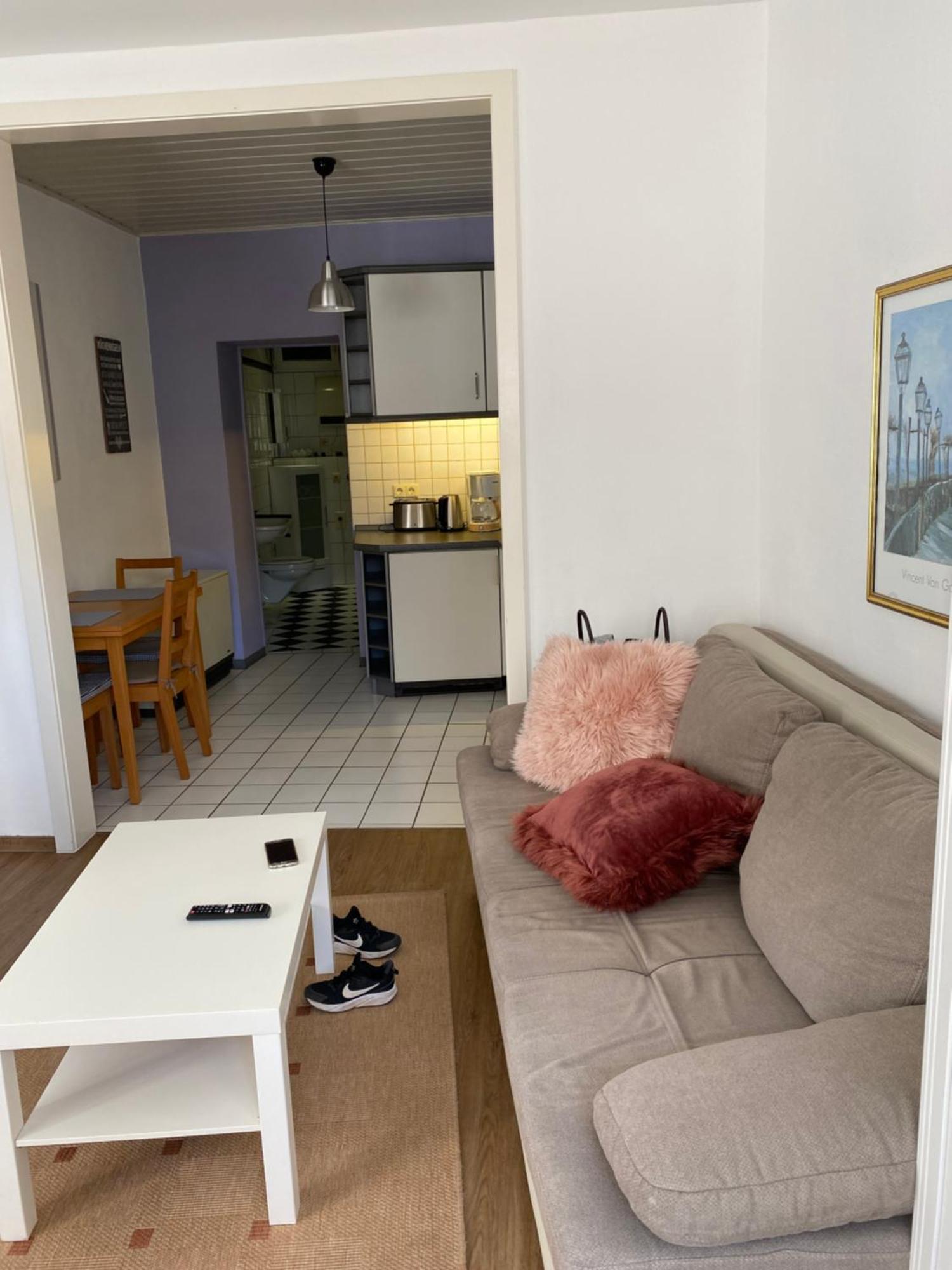 Ferienwohnung Zentral An Der Moselpromenade Zell Exterior foto